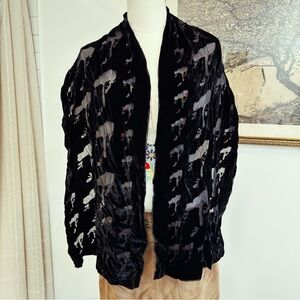 ✨ VINTAGE 1970s velvet & silk scarf / shawl